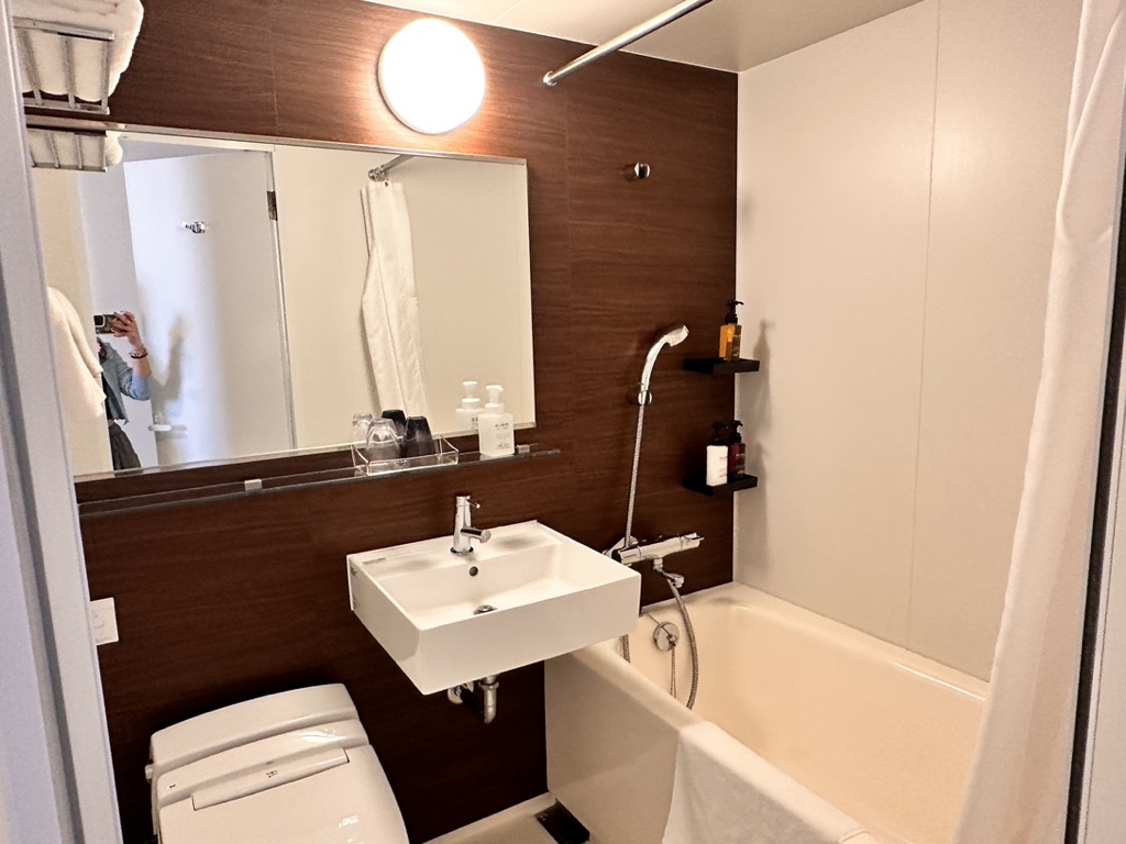 スマイルホテルプレミアム大阪本町 客室4