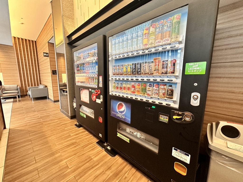 スマイルホテルプレミアム大阪本町 ロビー