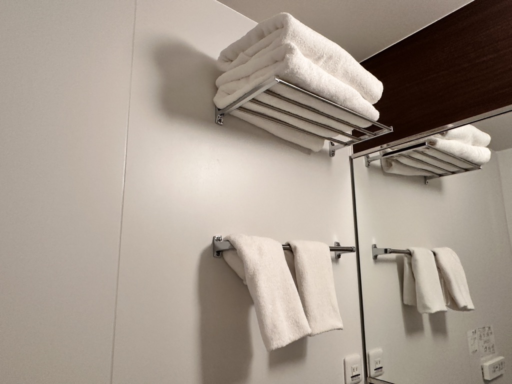 スマイルホテルプレミアム大阪本町 客室3