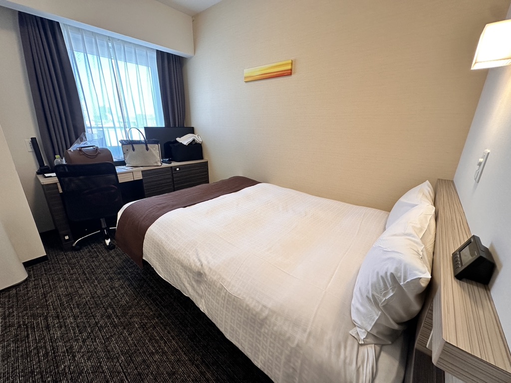 スマイルホテルプレミアム大阪本町 客室5