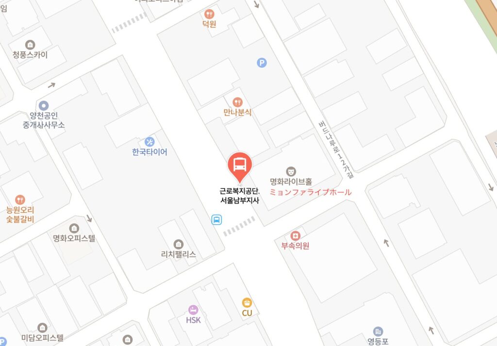 ミョンファライブホール　バス停