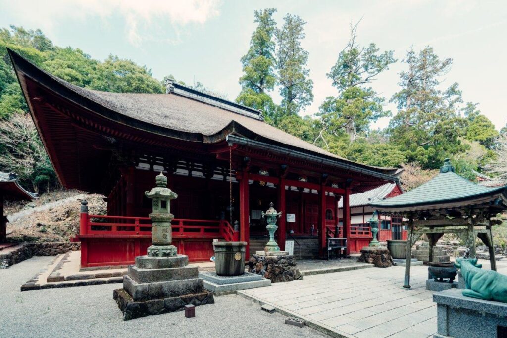 朝熊山頂展望台・金剛證寺