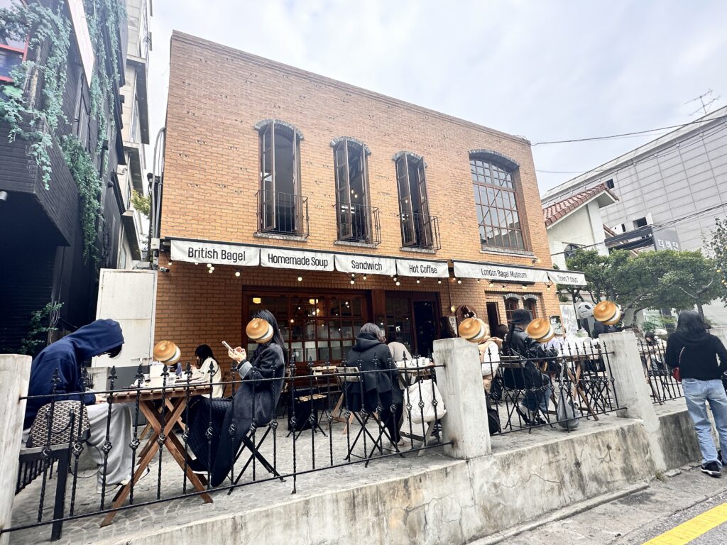 ロンドンベーグルミュージアムトサン店　外観